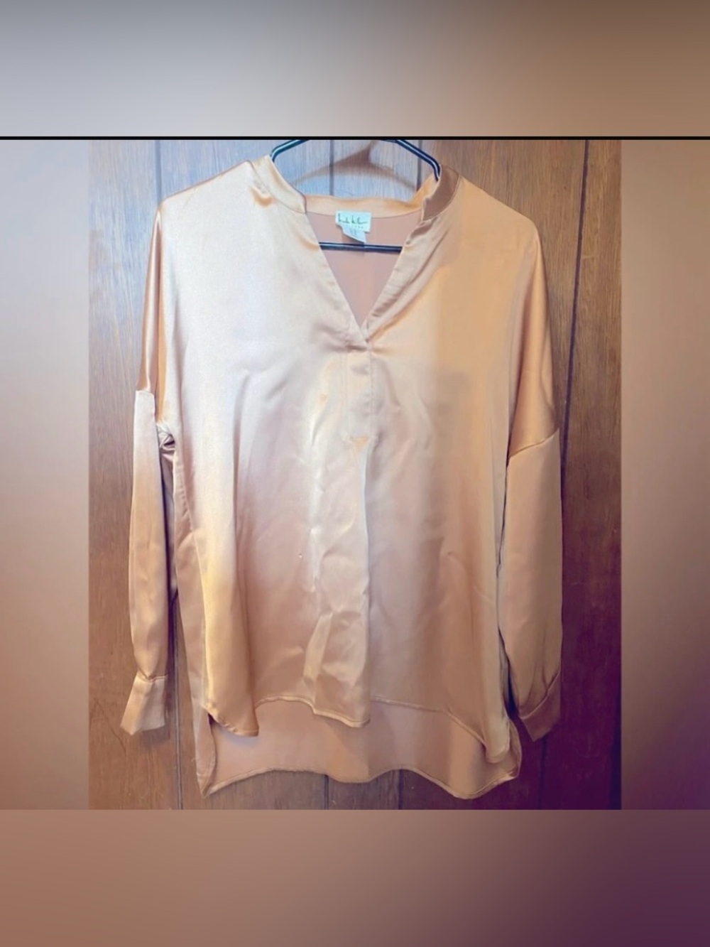 ๐ดNicole Miller Blouse